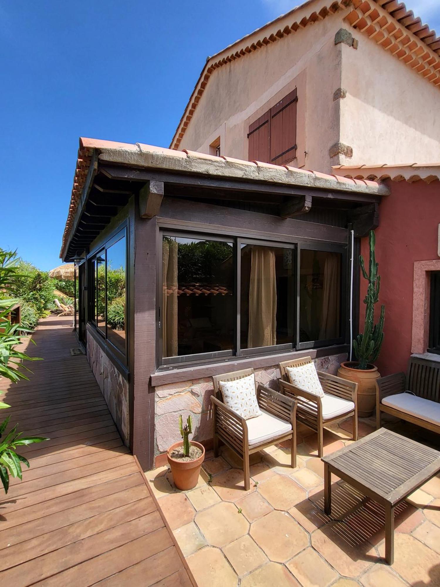 Mersea Beach House At The Sea, Sainte-Maxime La Nartelle Buitenkant foto