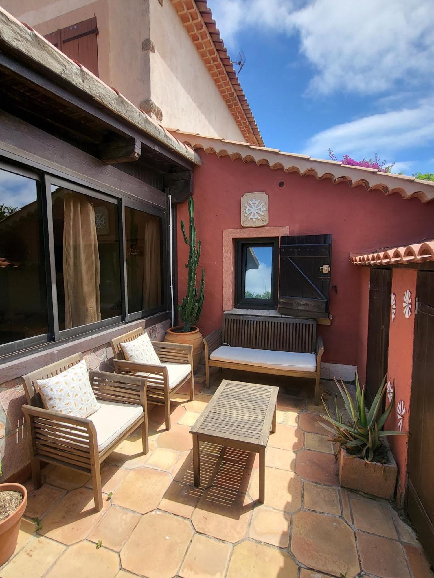 Mersea Beach House At The Sea, Sainte-Maxime La Nartelle Buitenkant foto